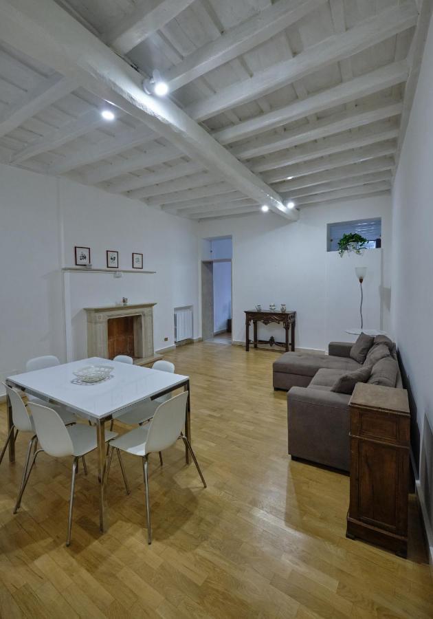 Domus Pastini Apartment Rome Bagian luar foto