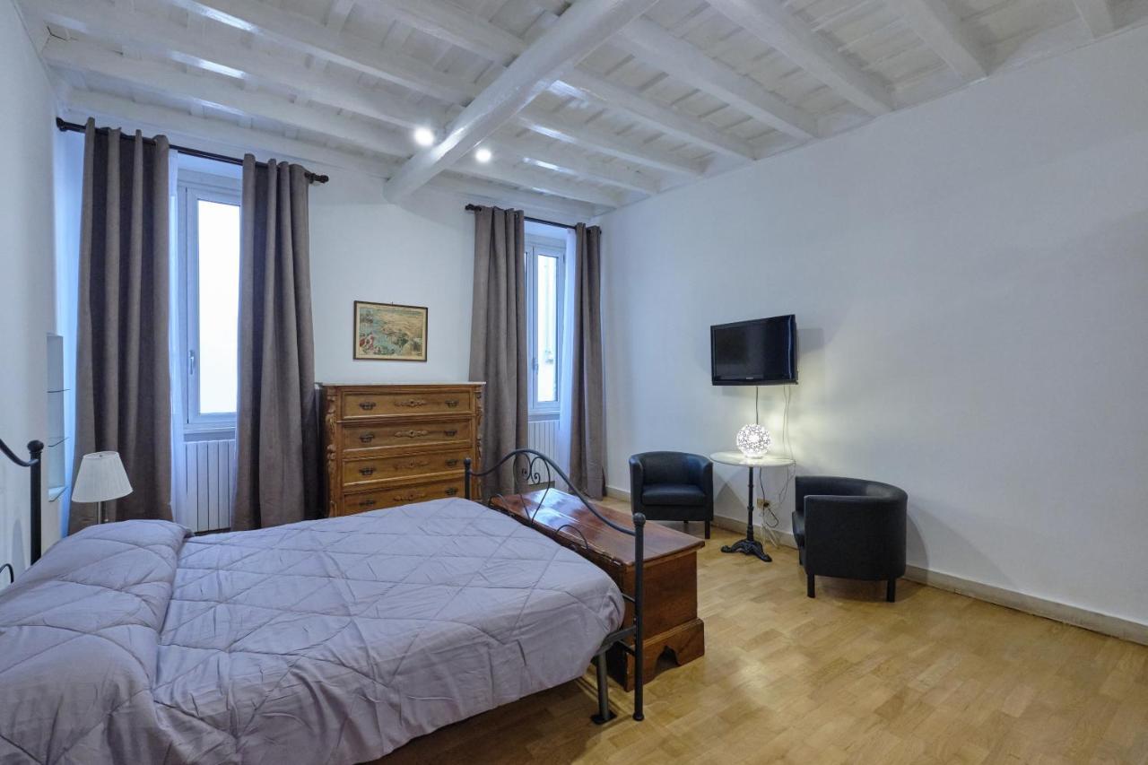 Domus Pastini Apartment Rome Bagian luar foto