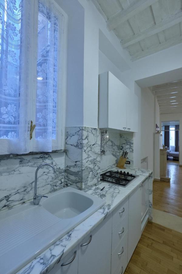 Domus Pastini Apartment Rome Bagian luar foto