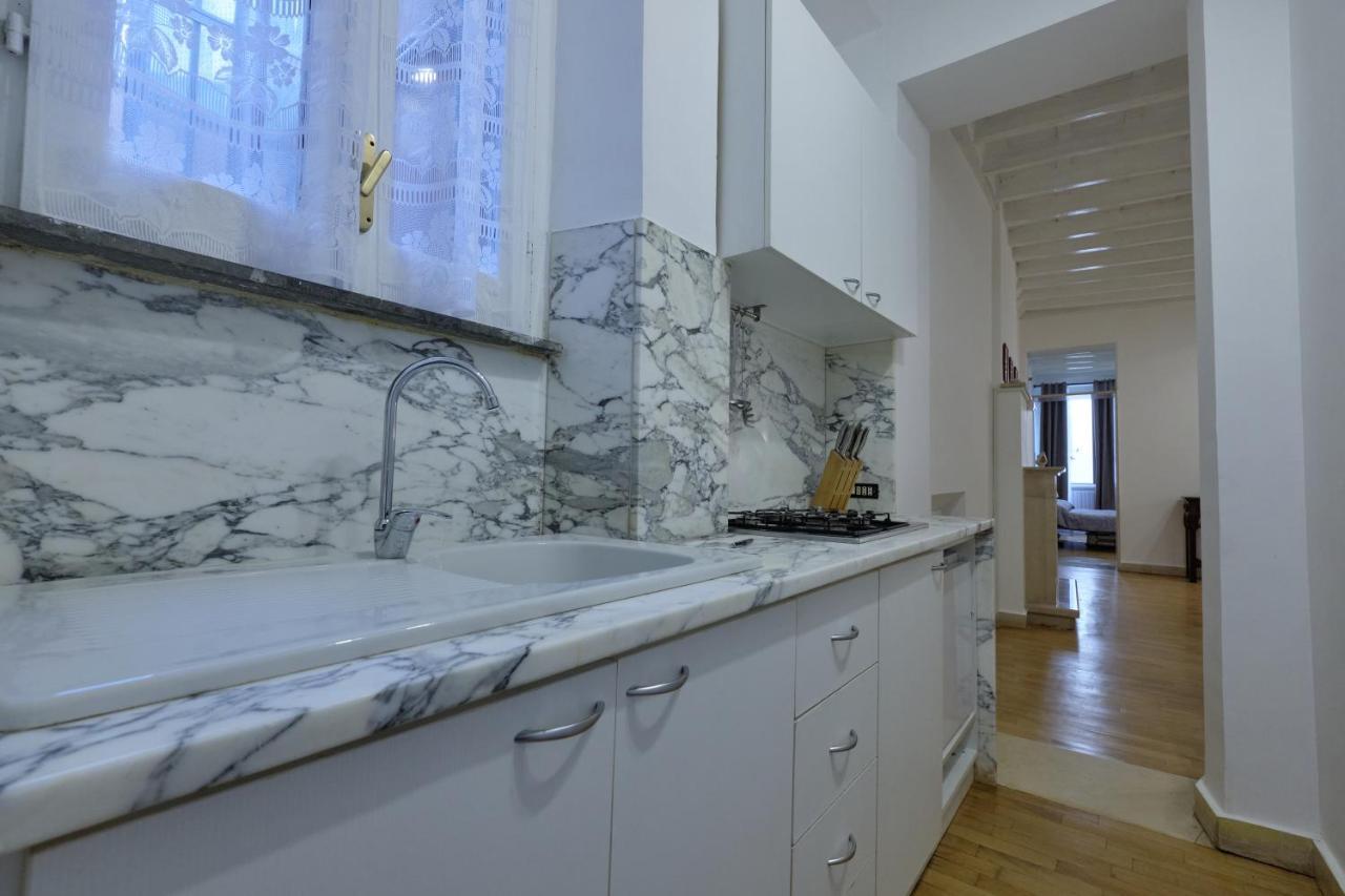 Domus Pastini Apartment Rome Bagian luar foto
